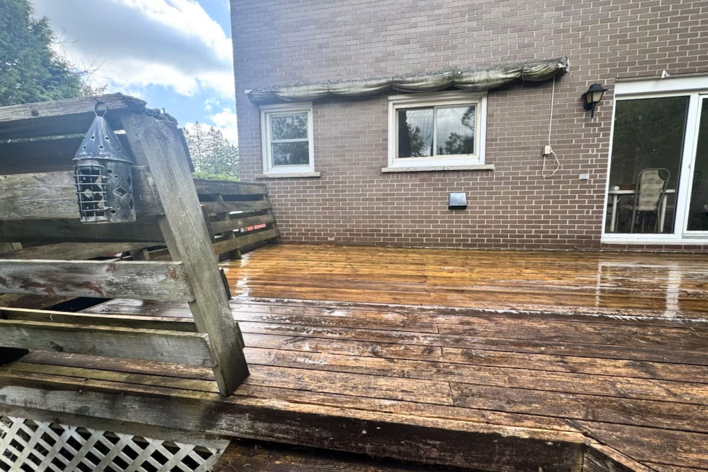 Pressure Washing Simcoe County - Simcoe Home Solutions Pressure Washing Simcoe County - Simcoe Home Solutions