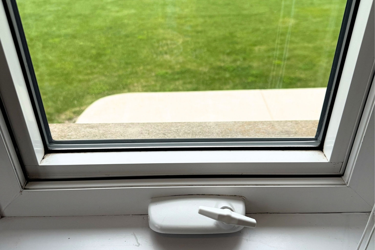 Window Cleaning Simcoe County - Simcoe Home Solutions Window Cleaning Simcoe County - Simcoe Home Solutions