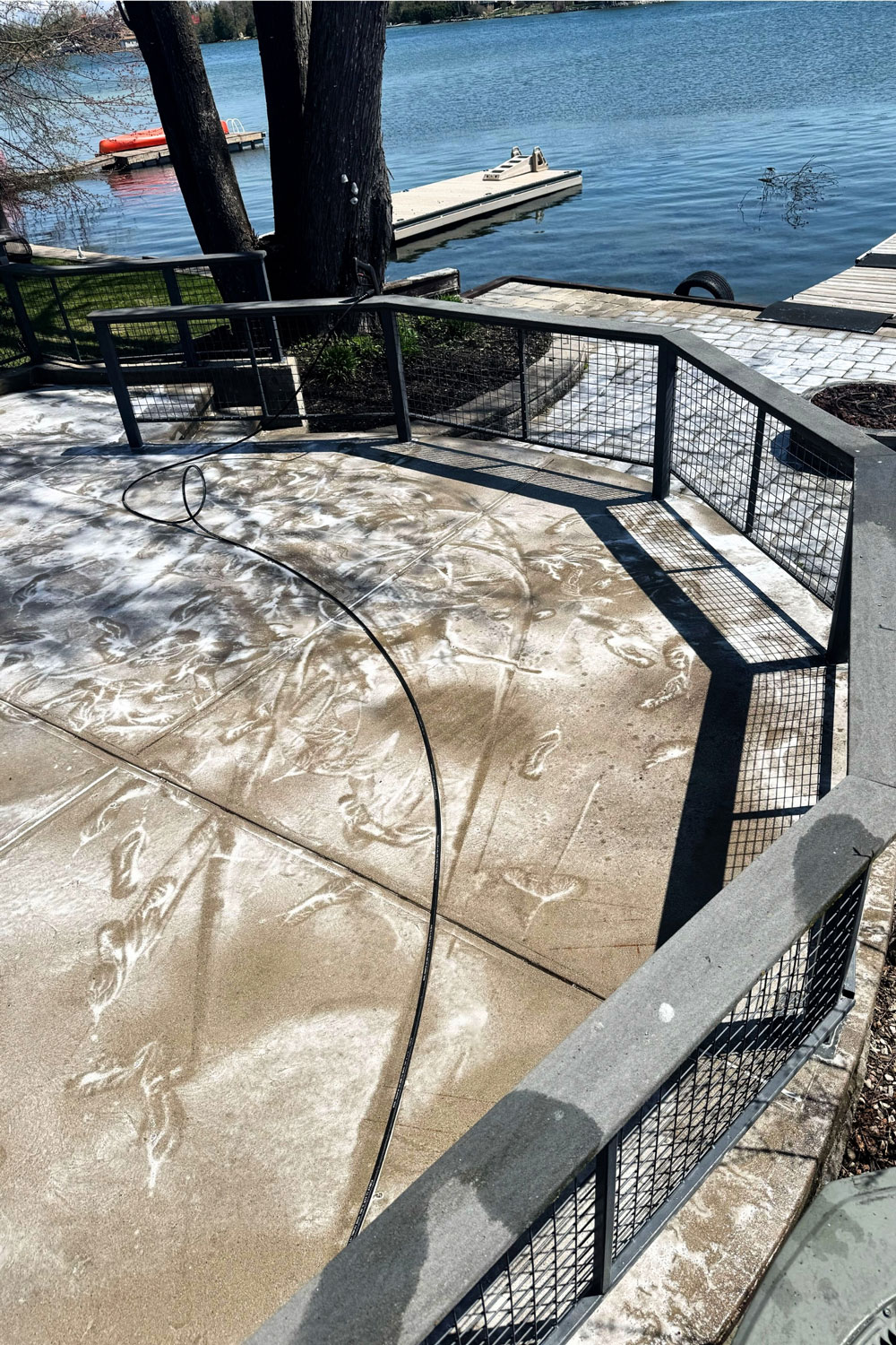 Pressure Washing Simcoe County - Simcoe Home Solutions Pressure Washing Simcoe County - Simcoe Home Solutions
