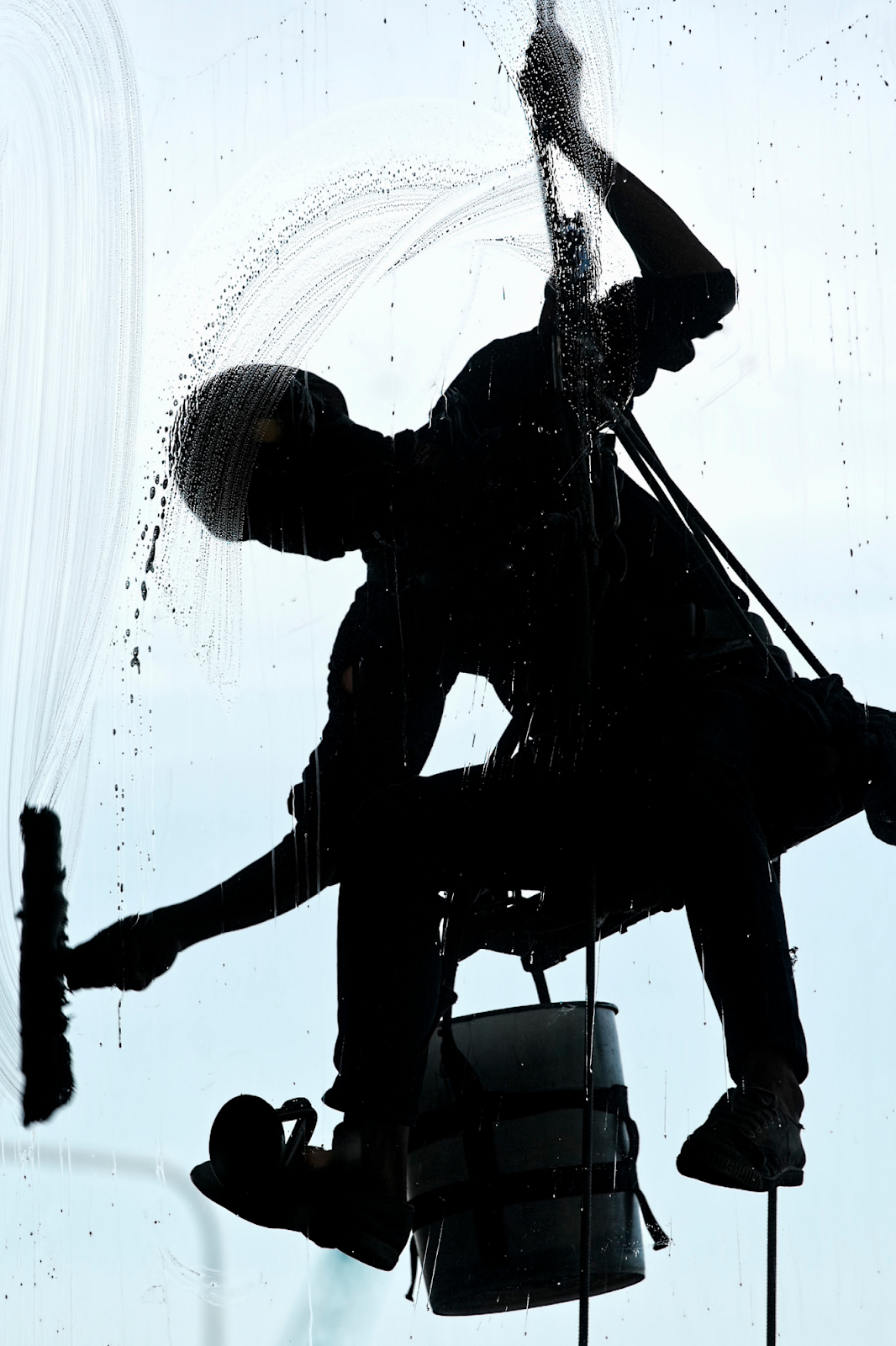 Safety- The Paramount Reason for Professional Window Cleaning Service